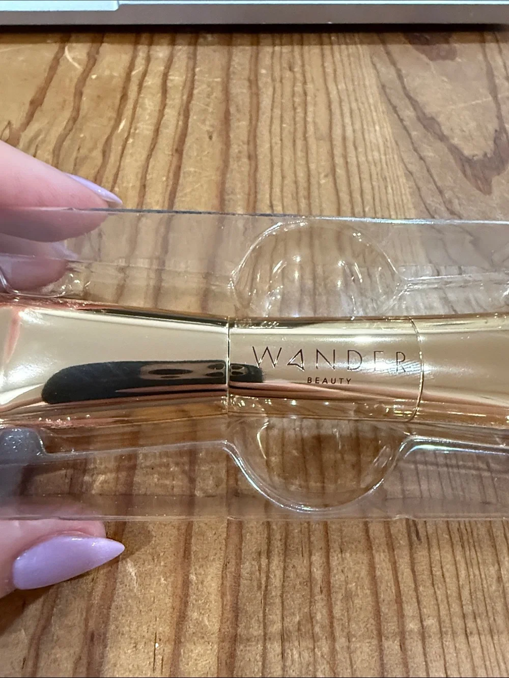 Wander Beauty Dual-Ended Blush and Bronzer Brush